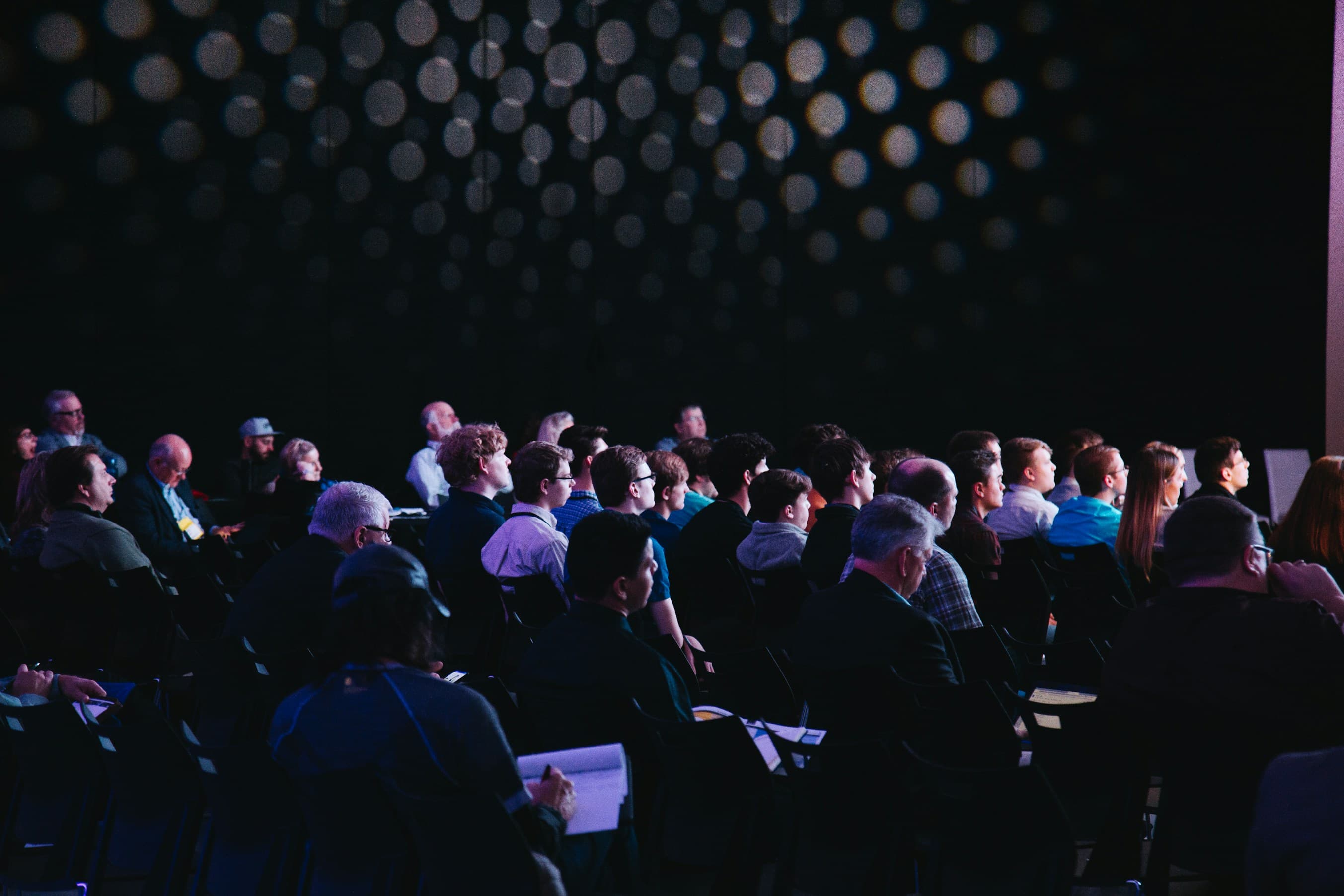 Quiz Competition Crowd Background